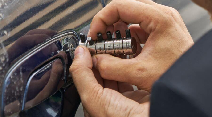 Expert Emergency Roof Repairs services in Orchard, CO